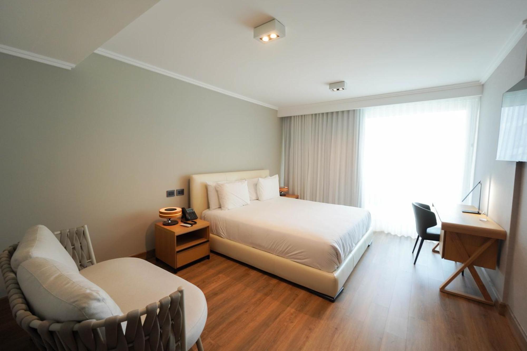 Hotel Solerios Пунта дел Есте Екстериор снимка